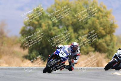 media/May-15-2022-SoCal Trackdays (Sun) [[33a09aef31]]/Turn 7 (1145am)/